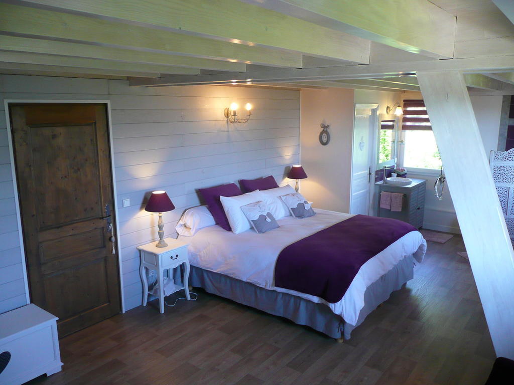 La Maison Sur Les Nuages Hotel Saint-Christophe  Room photo